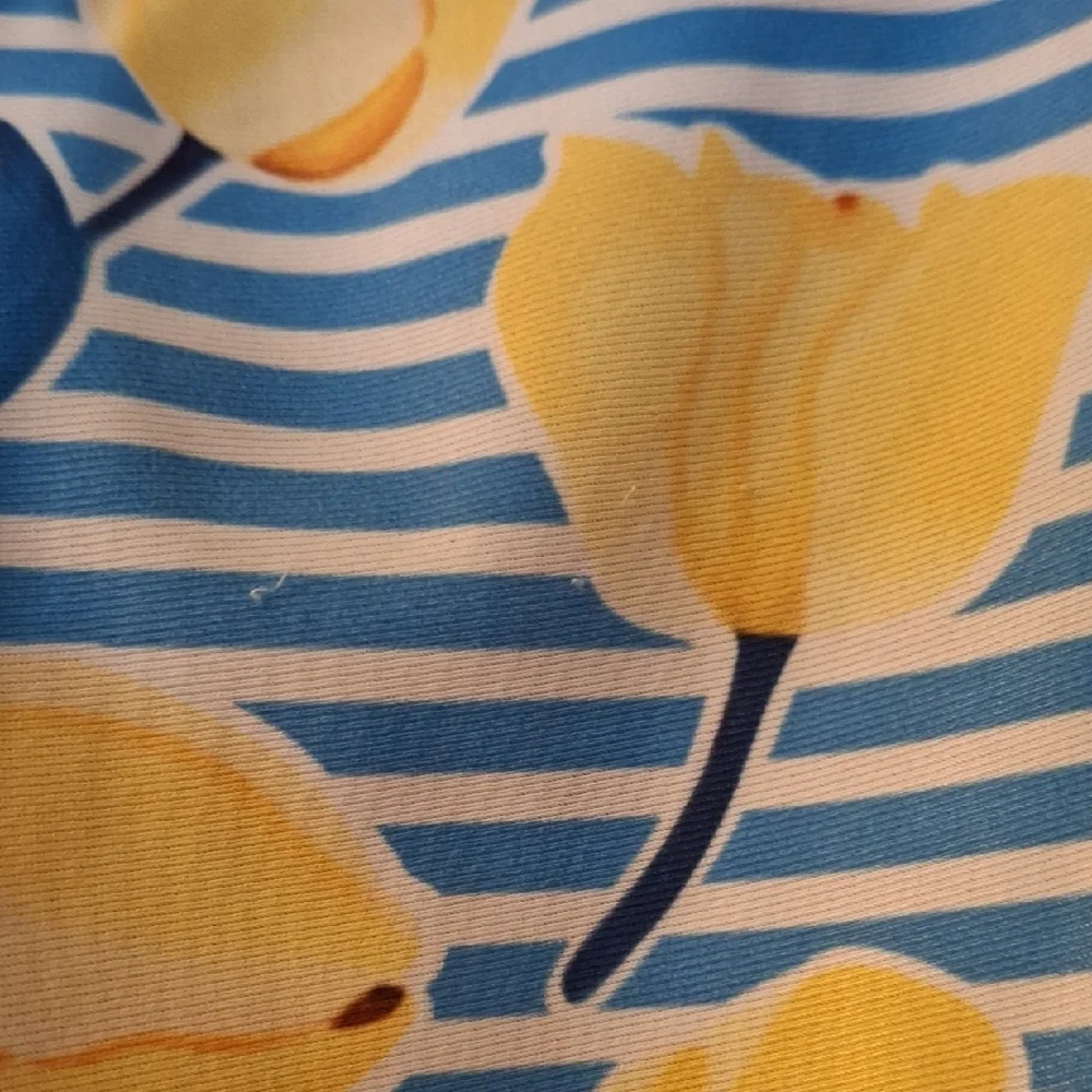 unbranded adorable swimsuit